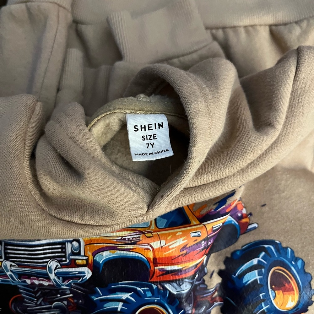 Monster Truck Kids Hoodie - Picture 4 of 4